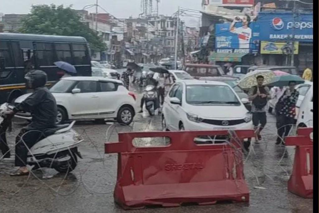 Tawi Bridge News- Jammu Flood News Today latest news j&k today आज की ताज़ा ख़बर: जम्मू में आया भयानक बाढ़ TazaNews