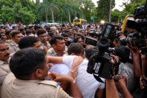Rahul Gandhi Protest Outside PM Modi’s